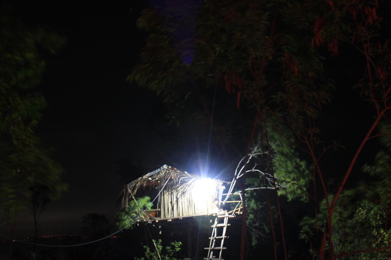 Rumah Pohon Batununggul エクステリア 写真