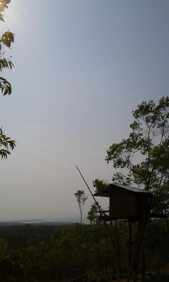 Rumah Pohon Batununggul エクステリア 写真