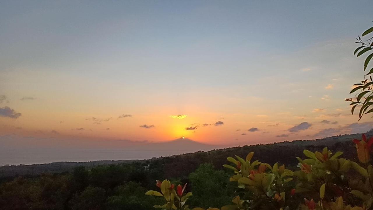 Rumah Pohon Batununggul エクステリア 写真